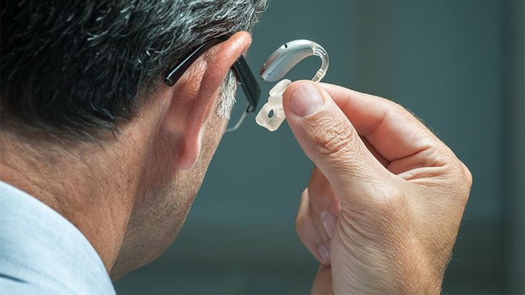 Best Ways To Protect Your Hearing In Old Age